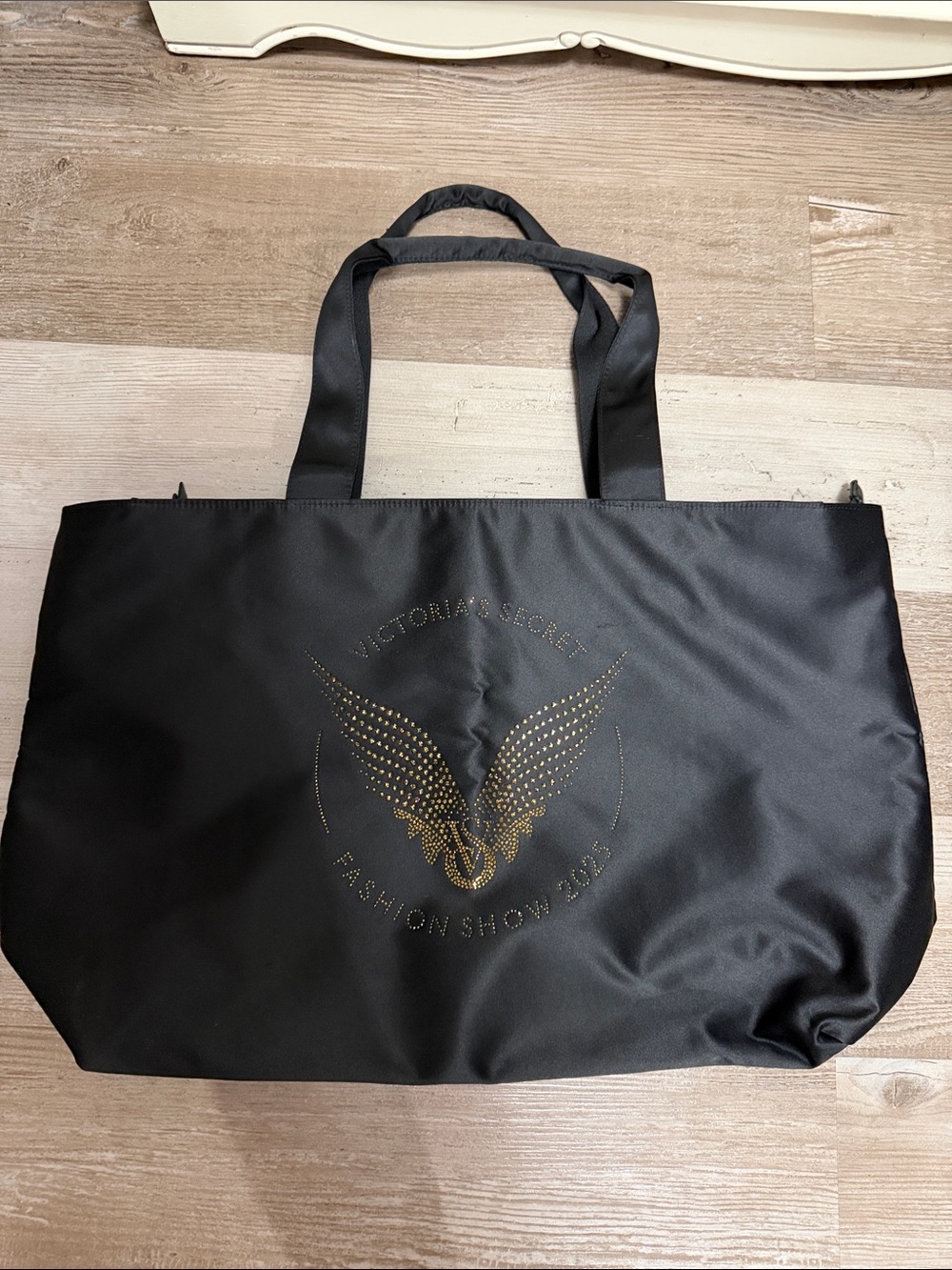 Victoria’s Secret Fashion Show 2025 Tote Bag